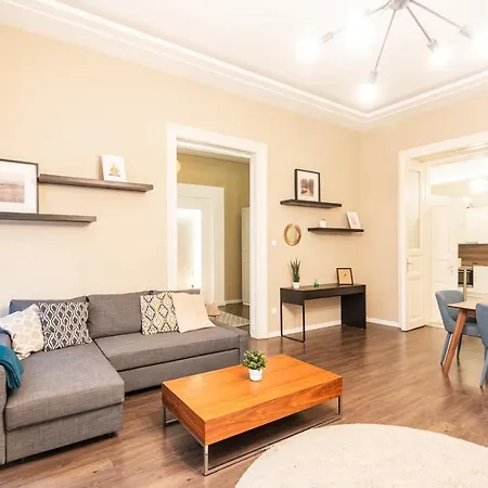 Spacious Luxury At The Heart Of * Budapeszt