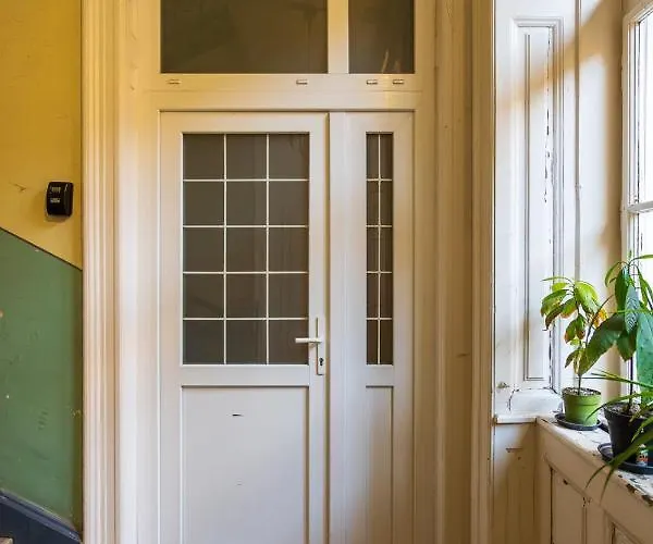 Spacious Luxury At The Heart Of *